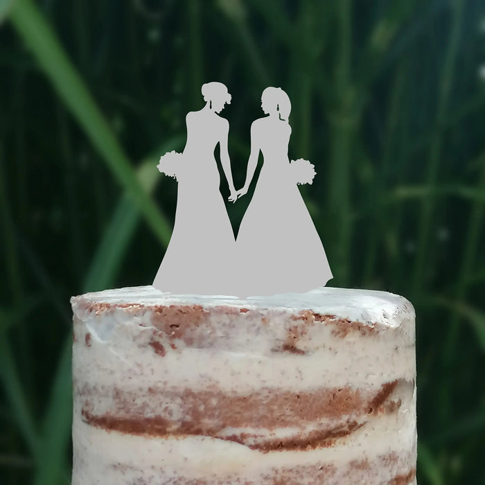 Cake Topper (Frauenpaar), Mrs & Mrs, Hochzeit, Verlobung, Trauung, Acryl/Holz, Tortenstecker, Tortenfigur, Tortendeko, Hochzeitstorte, Frau und Frau, Gay, Lesbisch, Cake Board (Beere)