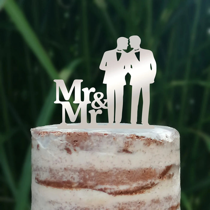 Cake Topper (Männerpaar), Mr & Mr, Hochzeit, Verlobung, Trauung, Acryl/Holz, Tortenstecker, Tortenfigur, Tortendeko, Hochzeitstorte, Mann und Mann, Herren, Gay, Schwul, Tortenständer (Beere)